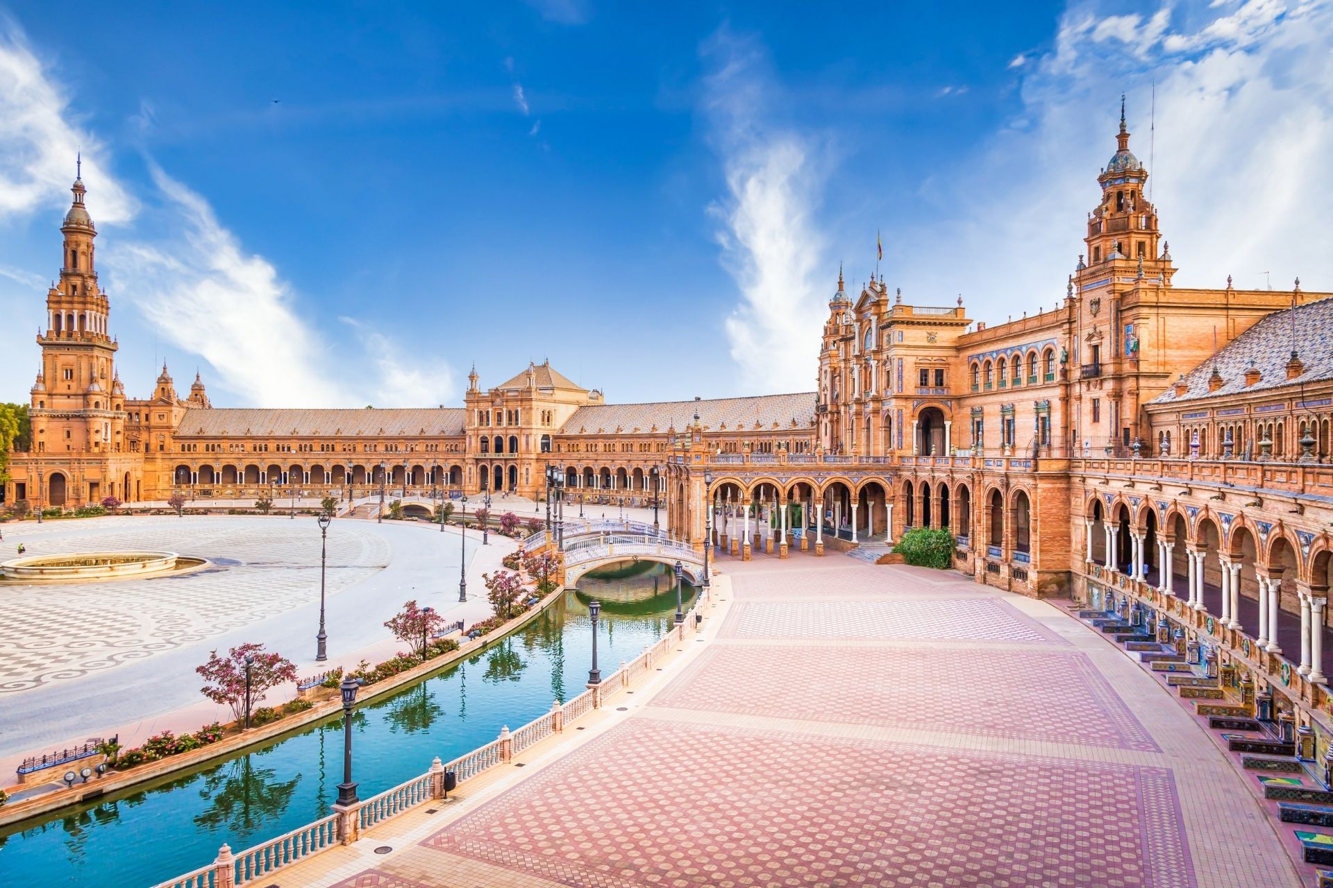 Cosa vedere a Siviglia: le migliori attrazioni e i luoghi da non perdere - Smeraldo Viaggi